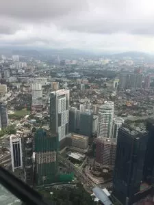 Hostel Resort in City desde Torre KL